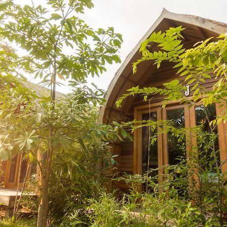 Bamboo Bungalow Kampot Eksteriør bilde