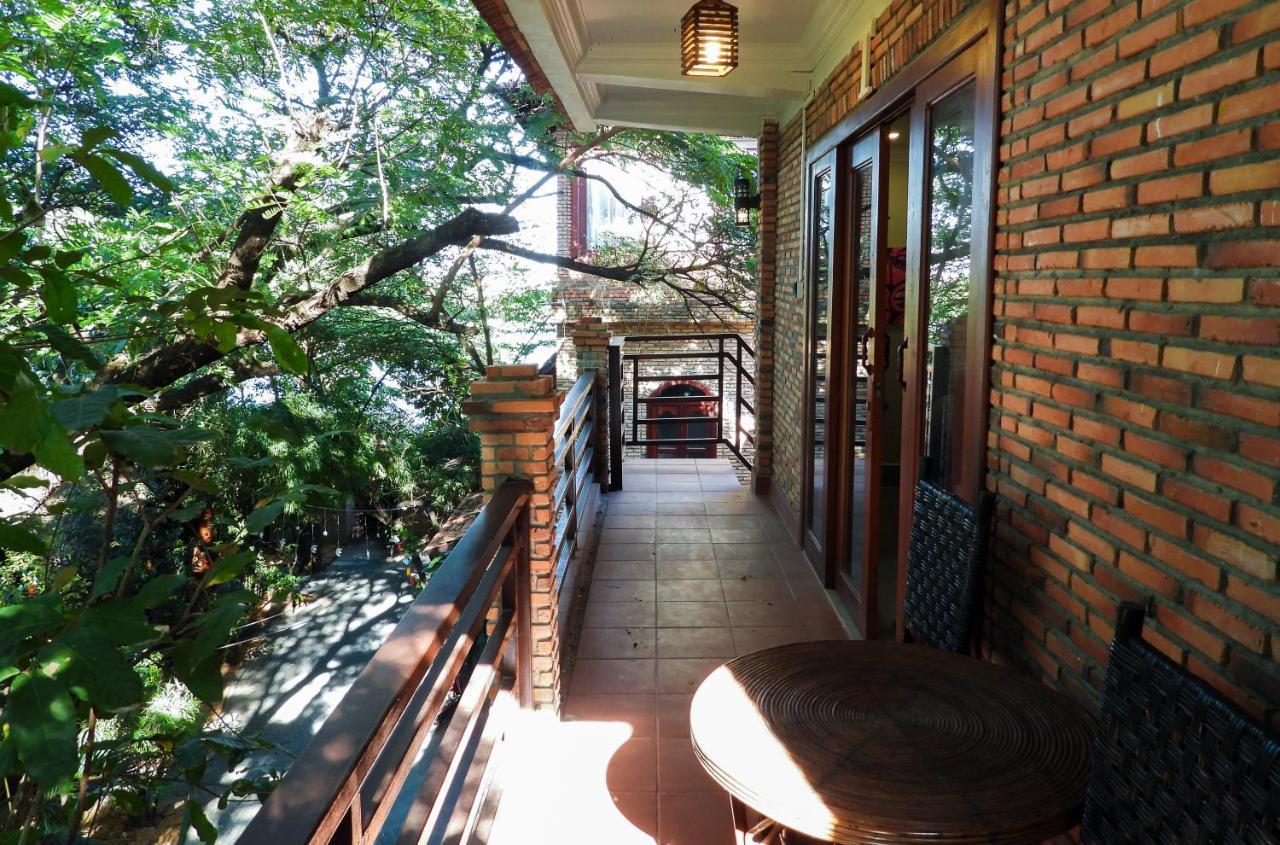 Bamboo Bungalow Kampot Eksteriør bilde