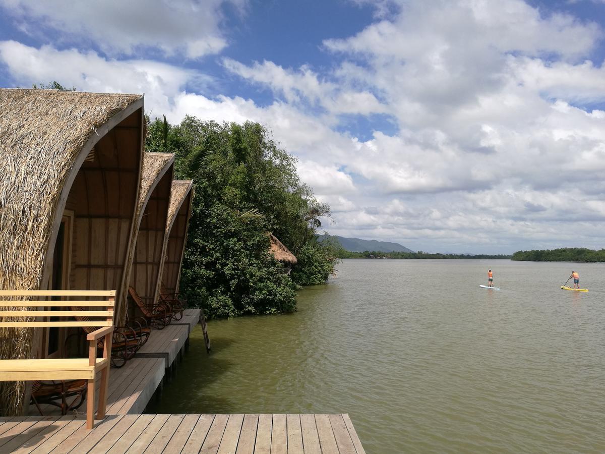Bamboo Bungalow Kampot Eksteriør bilde