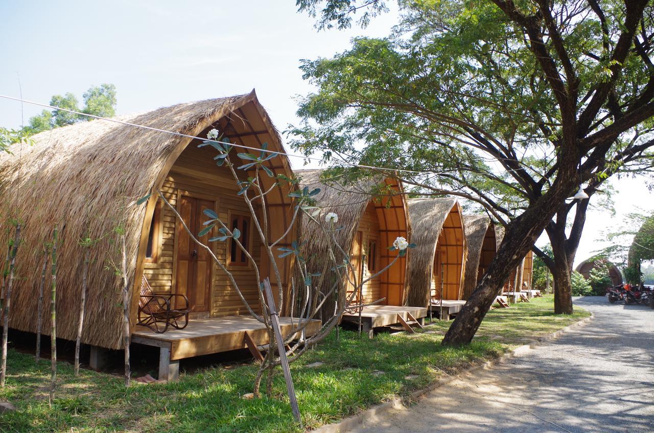 Bamboo Bungalow Kampot Eksteriør bilde